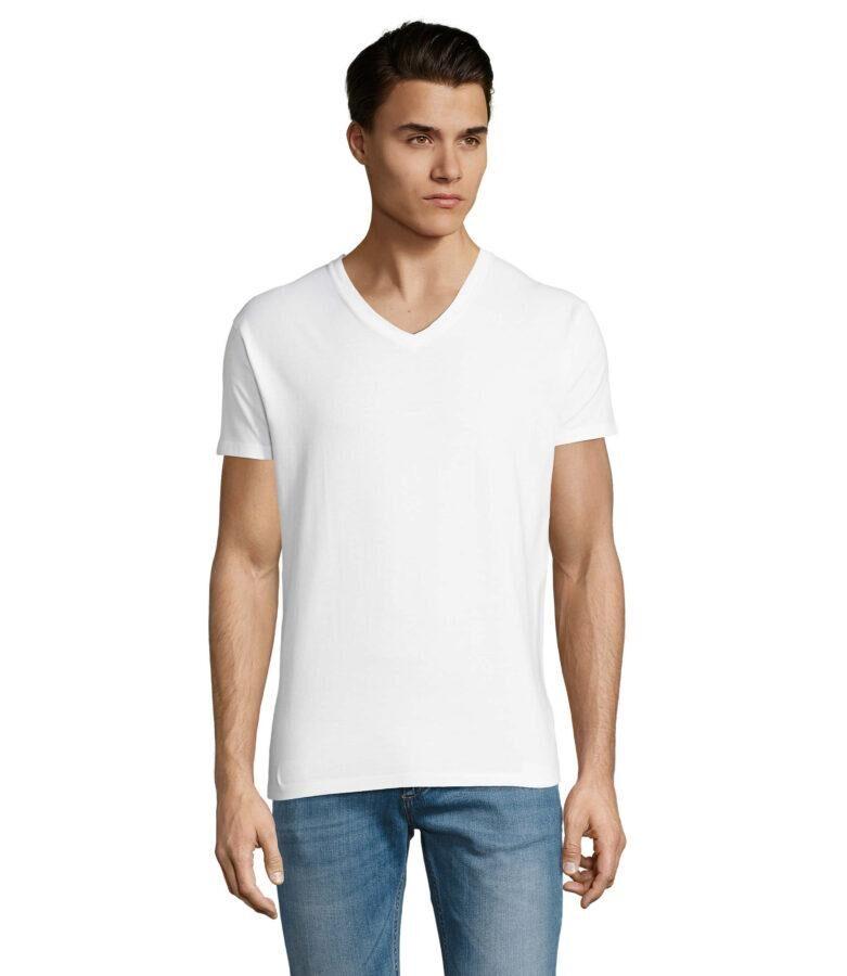 Personalisiertes Herren-T-Shirt mit V-Ausschnitt 1 Camiseta con cuello pico para hombre personalizada