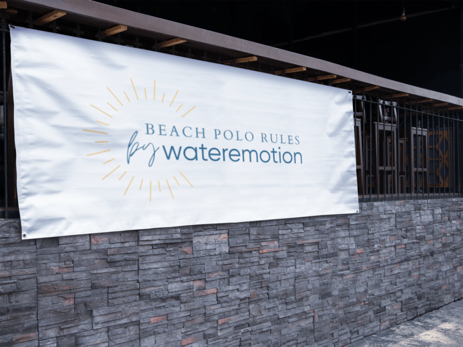 Productes personalitzats per a empreses 5 horizontal banner mockup hanging outside at a bar b10876